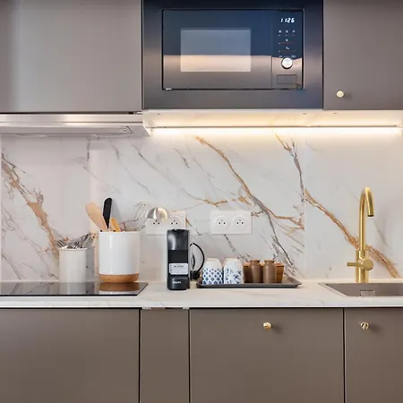 Super - Montorgueil - Designer * Παρίσι